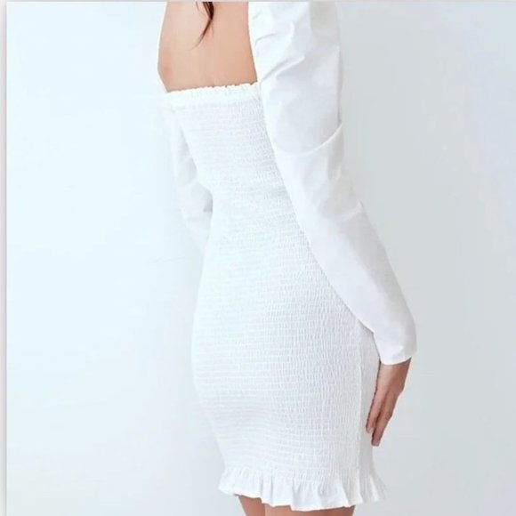 Aritzia Wilfred Smocked Maelys White Ruched Ruffle Dress - Picture 6 of 11